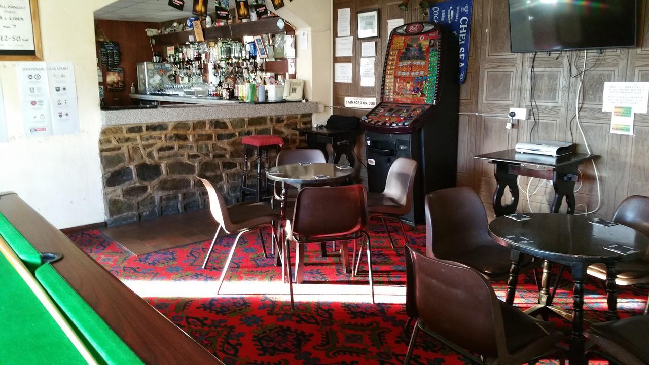 Hotel The Windsor Haverfordwest Zewnętrze zdjęcie